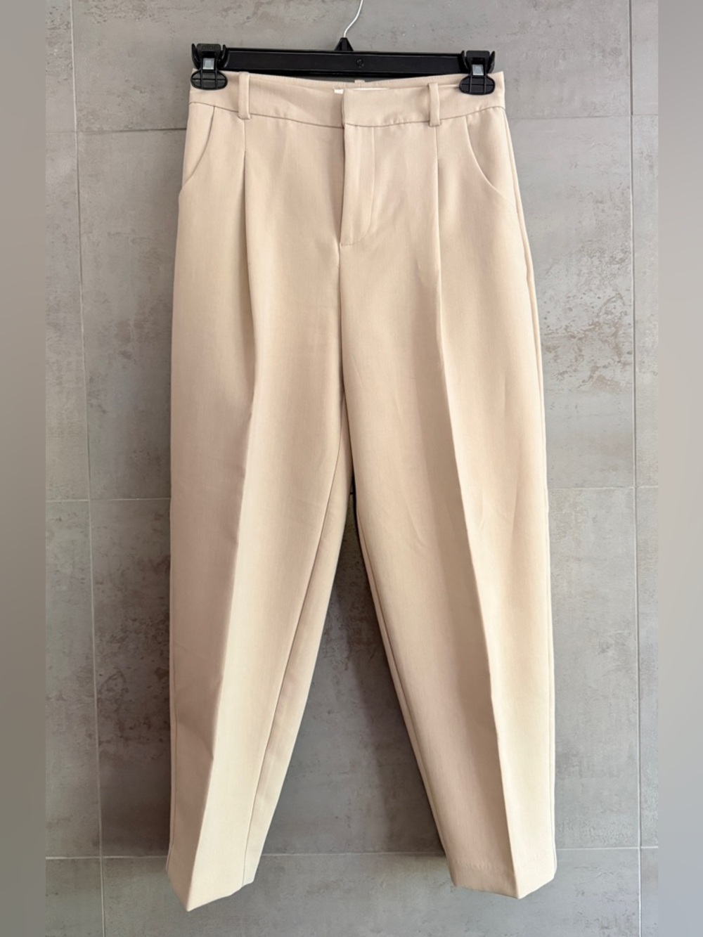 ZARA Beige High Waisted Tailored Pants/ Minimal Chic